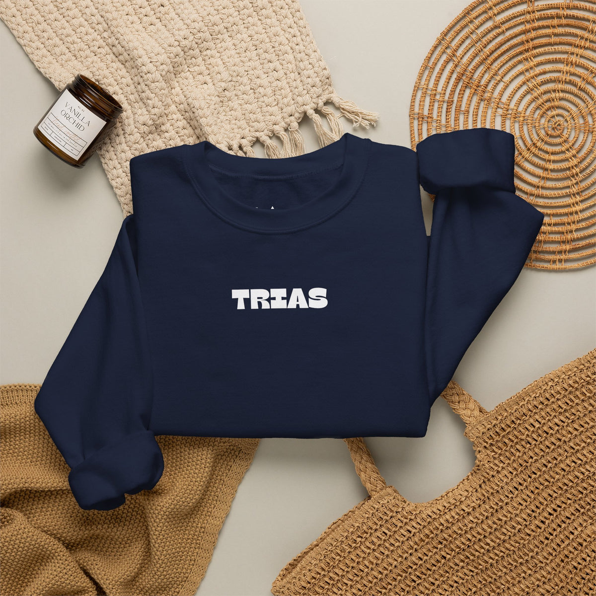 TRIAS Embroidered Crewneck – Sport Grey – Detail view 2