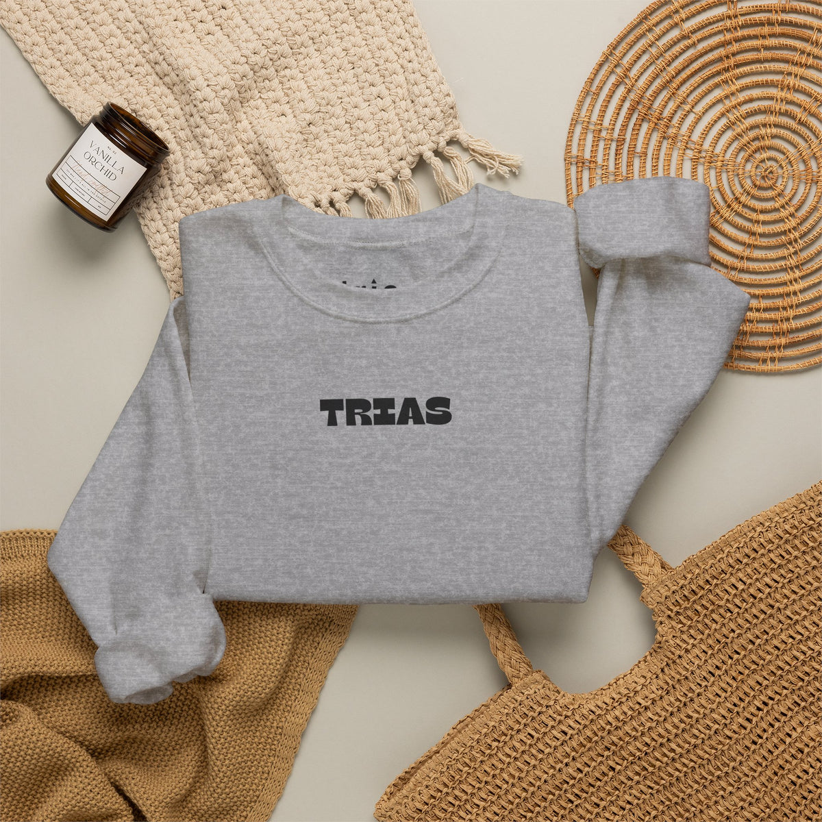 TRIAS Embroidered Crewneck – Dark Heather – Detail view 1